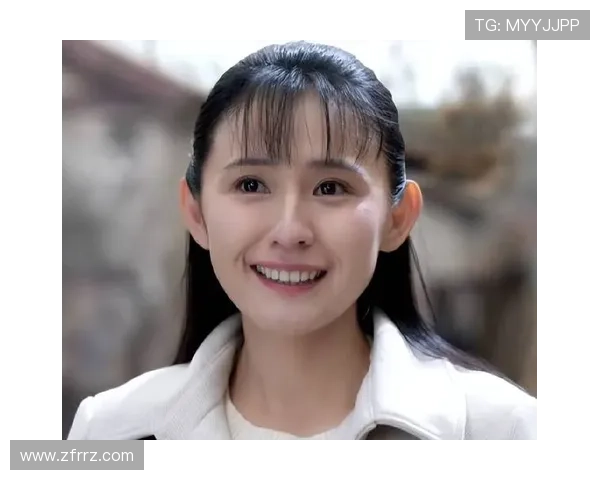 热依扎：从“白月光”到“黑莲花”，银幕上的百变精灵